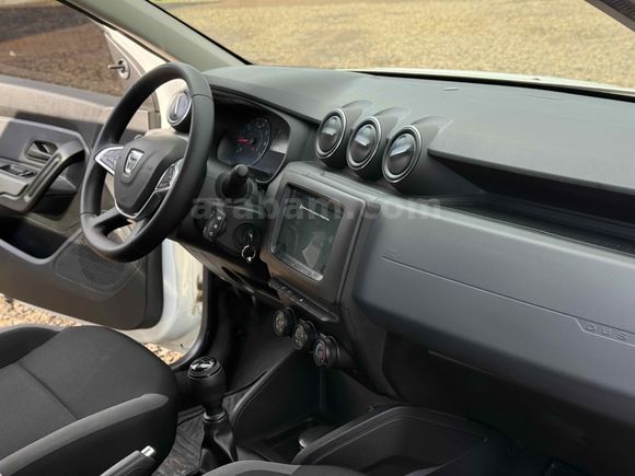 HATASIZ BOYASIZ- 86.000 KM FABRİKASYON LPG SIFIRAYARINDA DUSTER
