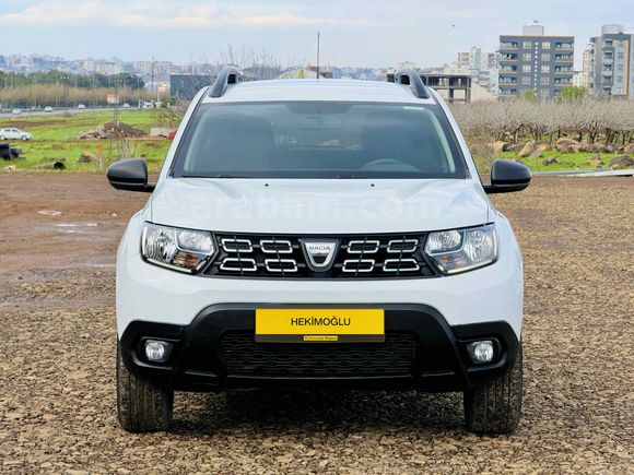 HATASIZ BOYASIZ- 86.000 KM FABRİKASYON LPG SIFIRAYARINDA DUSTER
