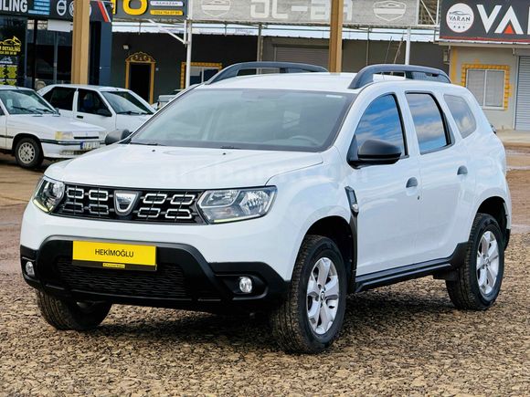 HATASIZ BOYASIZ- 86.000 KM FABRİKASYON LPG SIFIRAYARINDA DUSTER
