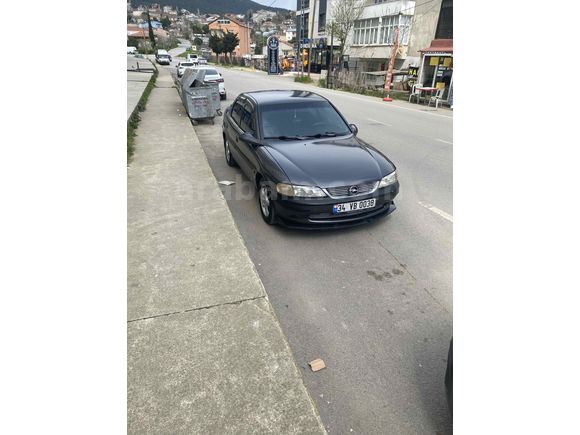 Sahibinden Opel Vectra 1.6 GL 1998 Model 