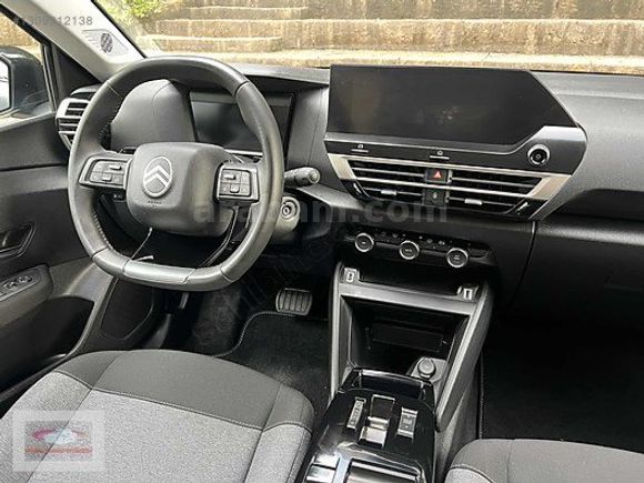 2025 {CITROEN C4 X YOU} 1.2 PureTECH 130 EAT8 HATASIZ BOYASIZ