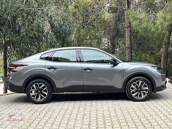 2025 {CITROEN C4 X YOU} 1.2 PureTECH 130 EAT8 HATASIZ BOYASIZ