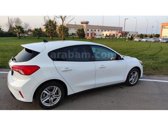 Sıfır ayarında Hatasız Boyasız 2021 Model 1.5 Focus