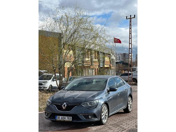 Sahibinden Renault Megane 1.5 dCi Touch Plus 2016 Model 2017 çıkışlı  175.000 km Gri (titanyum)