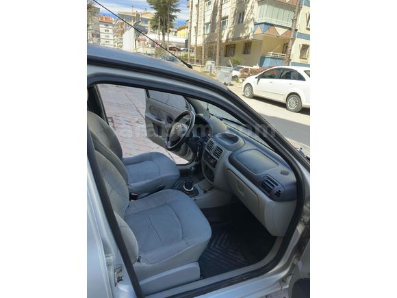 Sahibinden Renault Clio 1.5 dCi Authentique 2004 Model 