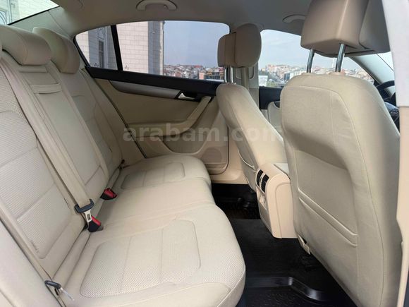 VADE TAKAS OLUR 2013 MODEL PASSAT 1.6 TDİ DSG COMFORTLİNE İÇİ BEJ 