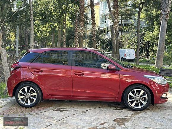 2014 MODEL İ20 1.2MPİ STYLE YENİ KASA 129.000 KM DE