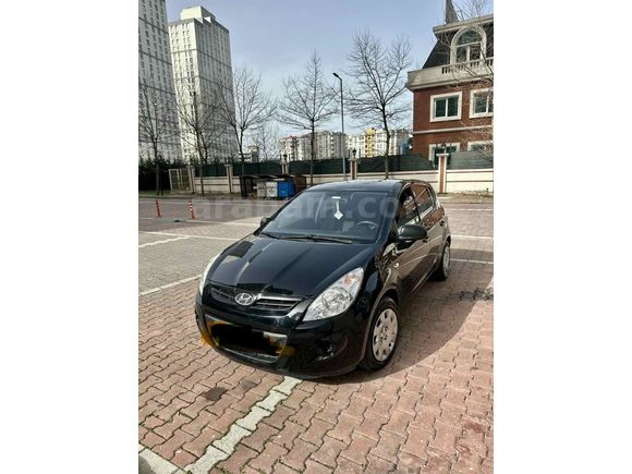 Sahibinden Hyundai i20 1.2 MPI Team 2010 Model 