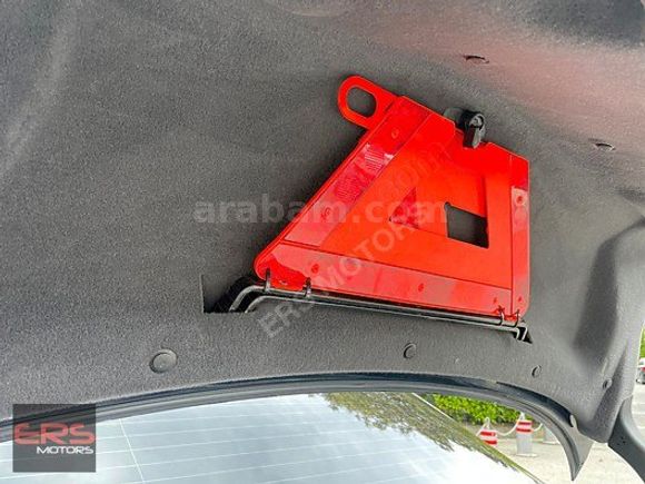 98'BİN'KM'DE İLK ELDEN OTOMATİK KIRMIZI MOTOR KOMP/ K.K/12 TK
