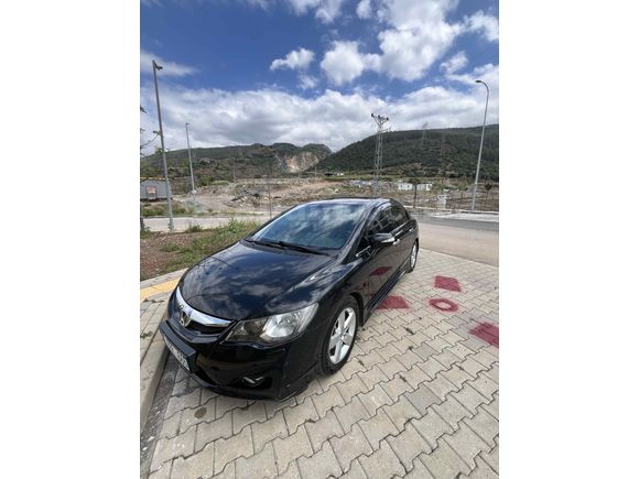 Sahibinden Honda Civic 1.6i VTEC Elegance 2011 Model 
