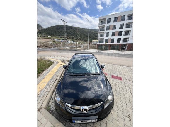 Sahibinden Honda Civic 1.6i VTEC Elegance 2011 Model 