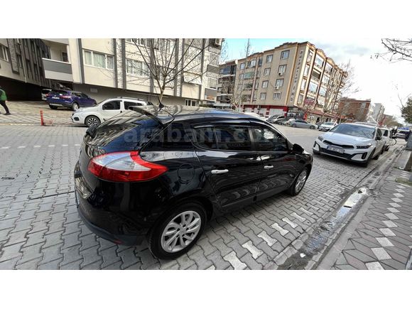 Sahibinden Renault Megane 1.6 Touch Plus 2014 Model  107 bin de Siyah