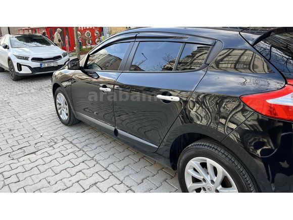 Sahibinden Renault Megane 1.6 Touch Plus 2014 Model  107 bin de Siyah