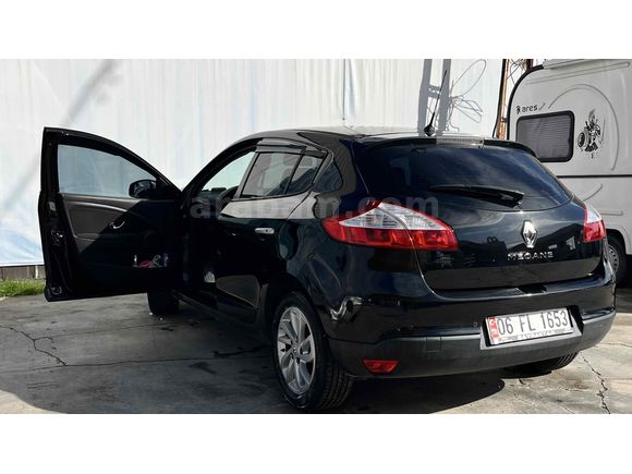 Sahibinden Renault Megane 1.6 Touch Plus 2014 Model  107 bin de Siyah