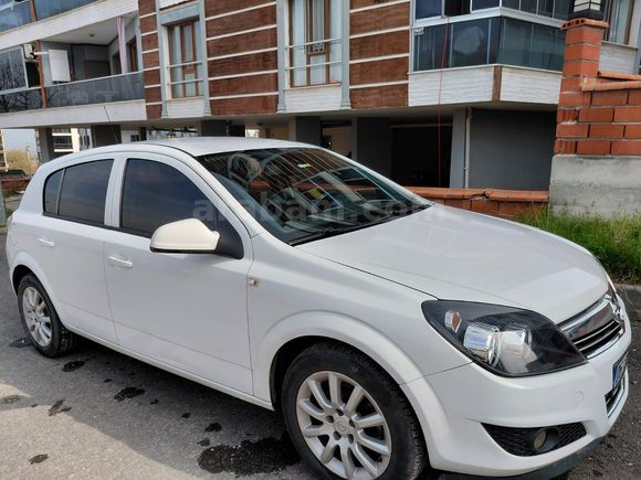 Sahibinden Opel Astra 1.6 Essentia Konfor 2012 Model