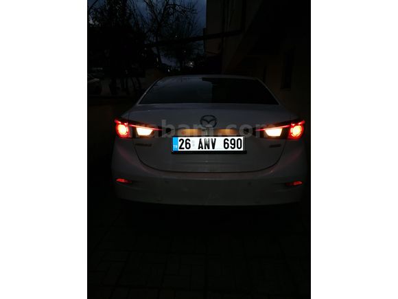 Sahibinden 2015 Mazda 3 skyactive g tramersiz değişensiz boyasız düşük km