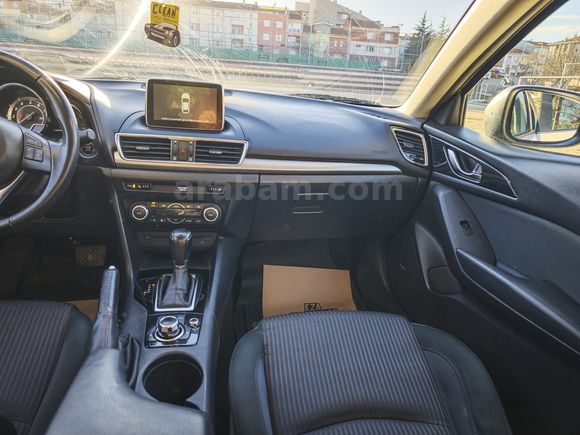 Sahibinden 2015 Mazda 3 skyactive g tramersiz değişensiz boyasız düşük km