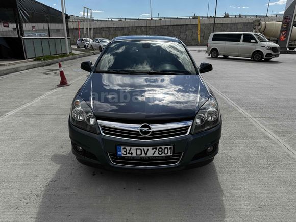 Sahibinden Opel Astra 1.6 Enjoy 111.Yıl 2010 Model Ankara