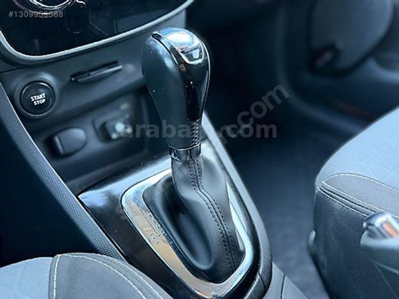 OTOMATİK CLİO İCON FULL PAKET EKRANLI BAKIMLI EMİNEVİM