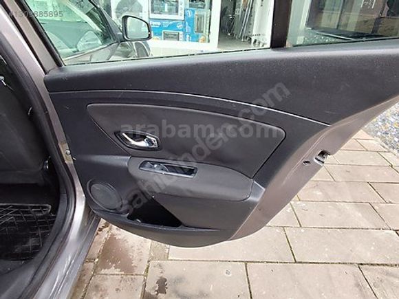 2015 FLUENCE 1.5 DİZEL TOUCH MANUEL VİTES