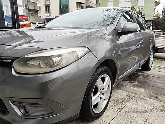 2015 FLUENCE 1.5 DİZEL TOUCH MANUEL VİTES