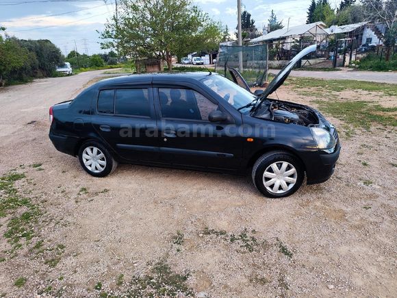 Sahibinden Renault Clio 1.4 Authentique 2003 Model