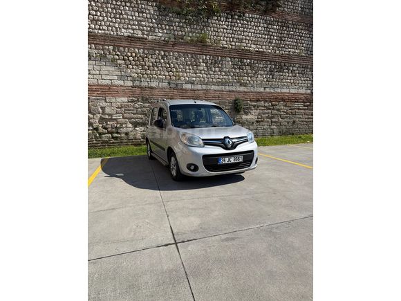 Dos Otomotiv | Renault Kangoo Multix 1.5 dCi Authentique 2017 Model 