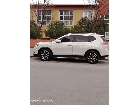 Sahibinden Nissan X-Trail 1.6 dCi Platinum Premium Pack 2014 Model