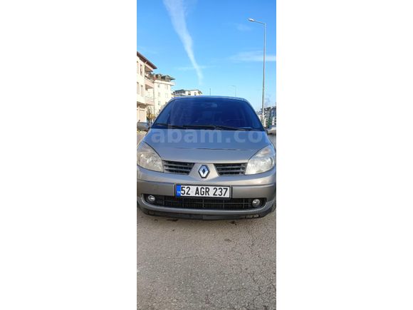 Sahibinden Renault Scenic 1.6 Dynamique 2005 Model