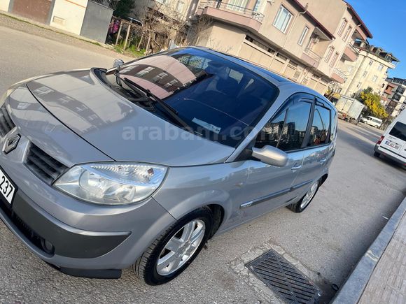 Sahibinden Renault Scenic 1.6 Dynamique 2005 Model