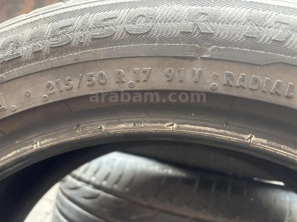 Semparit 215/50/17 /91y