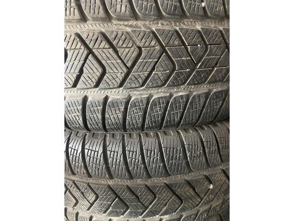 Pirelli 235/65/17 4 adet