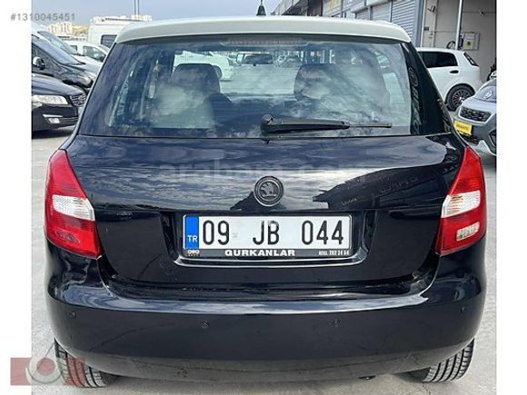 2009 SKODA FABIA 1.6 OTOMATIK ÇİFT RENK