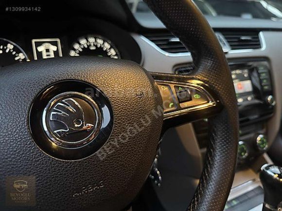 BEYOĞLU MOTORS ÜSKÜDAR'DAN HATASIZ BOYASIZ OTOMATK SKODA OCTAVİA
