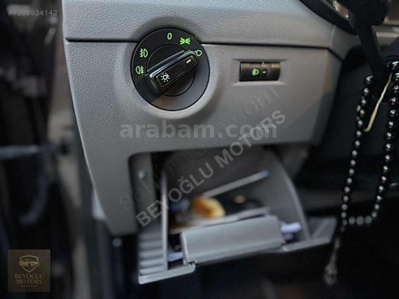 BEYOĞLU MOTORS ÜSKÜDAR'DAN HATASIZ BOYASIZ OTOMATK SKODA OCTAVİA
