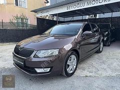 BEYOĞLU MOTORS ÜSKÜDAR'DAN HATASIZ BOYASIZ OTOMATK SKODA OCTAVİA