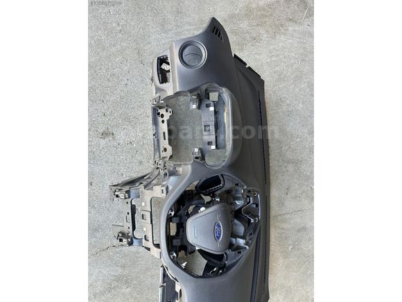 Ford curier göğüs seti