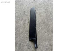 BMW F30 sol arka kapı direk kaplama plastik 51357258307