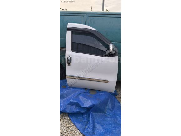 Fiat Doblo 3 4 sağ ön kapı hatasız beyaz