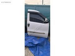 Fiat Doblo 3 4 sağ ön kapı hatasız beyaz