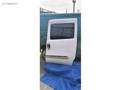 Fiat Doblo 3 4 sol arka sürgülü kapı hatasız beyaz