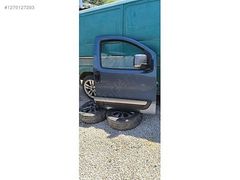Fiat Fiorino sağ ön kapı