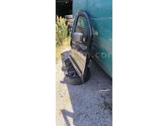 Fiat Fiorino sağ ön kapı