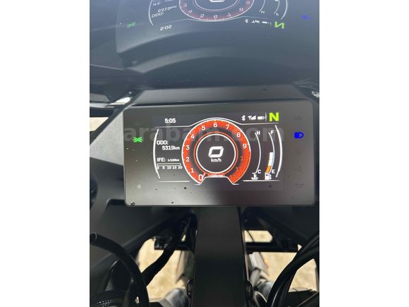 2024 model CF Moto 250SR 6200km Temiz