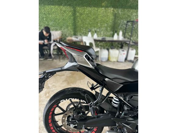 2024 model CF Moto 250SR 6200km Temiz