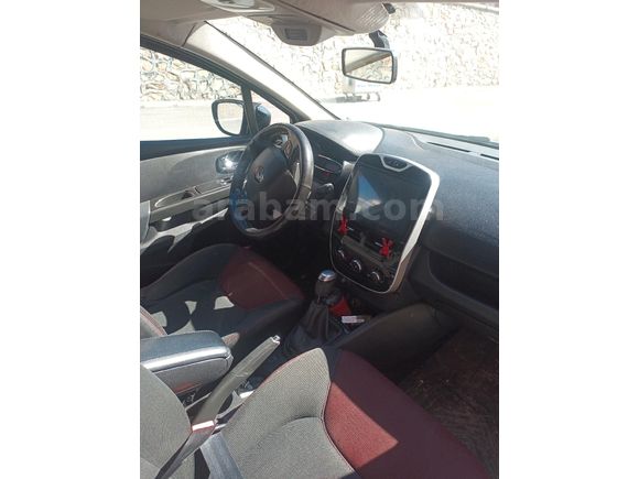 Sahibinden Renault Clio 1.5 dCi Icon 2014 Model  194.000 km Beyaz