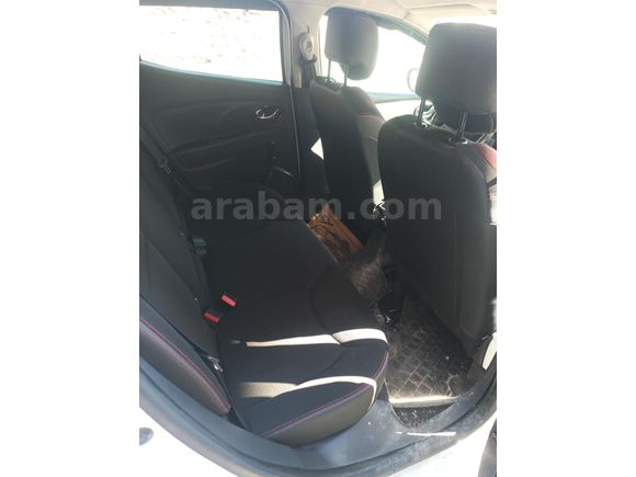 Sahibinden Renault Clio 1.5 dCi Icon 2014 Model  194.000 km Beyaz