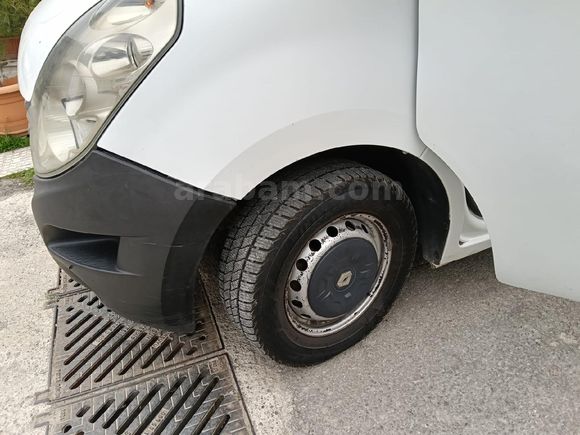 Sahibinden Renault Master 2.3 dCi 13 m3 2011 Model  640.000 km Beyaz