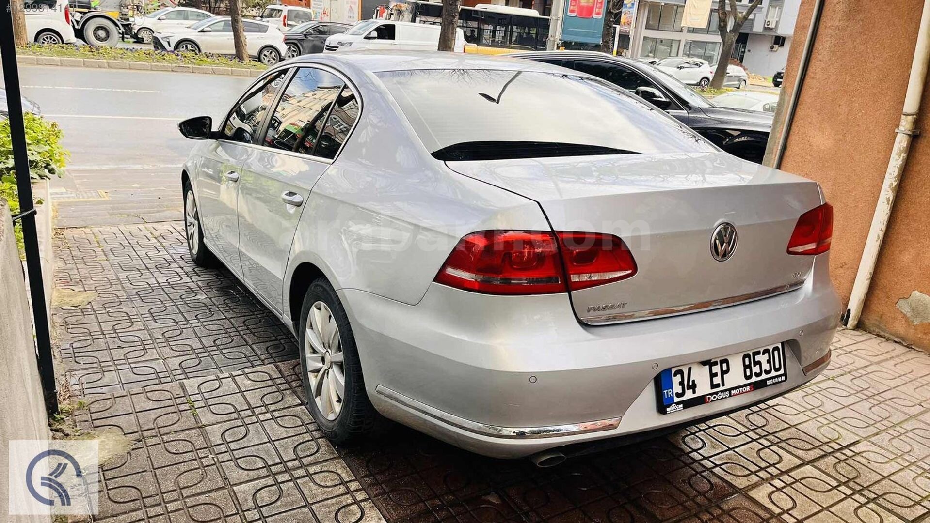 Galeriden Volkswagen Passat 1.6 TDi BlueMotion Comfortline 2013 Model İstanbul 143.000 km Gri 6
