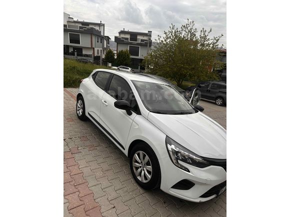Sahibinden Renault Clio 1.0 SCe Joy 2023 Model 